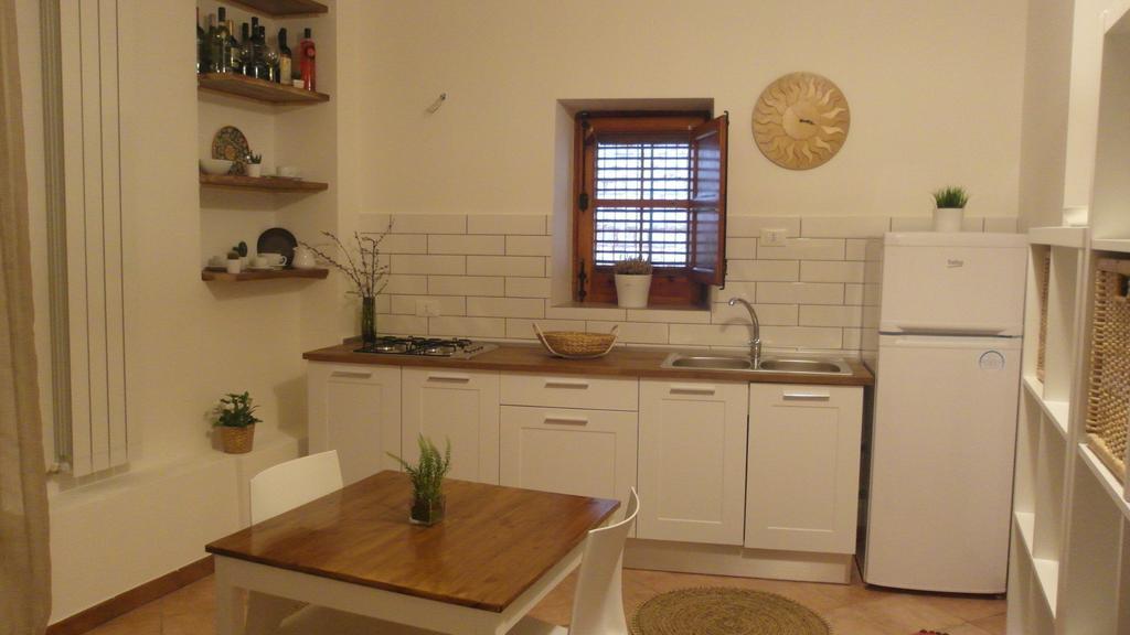 פלרמו B&B La Piazzetta מראה חיצוני תמונה