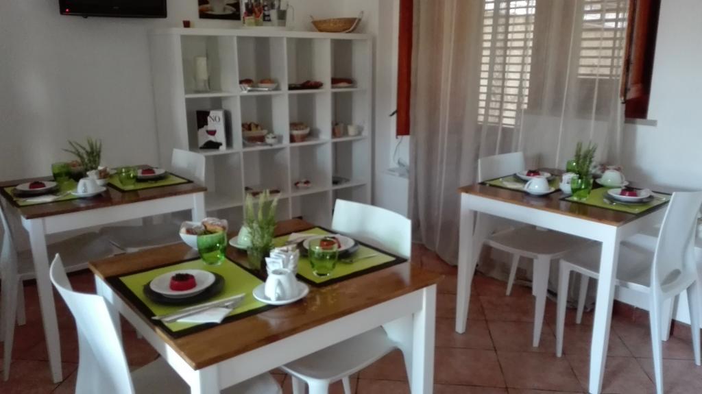 פלרמו B&B La Piazzetta מראה חיצוני תמונה