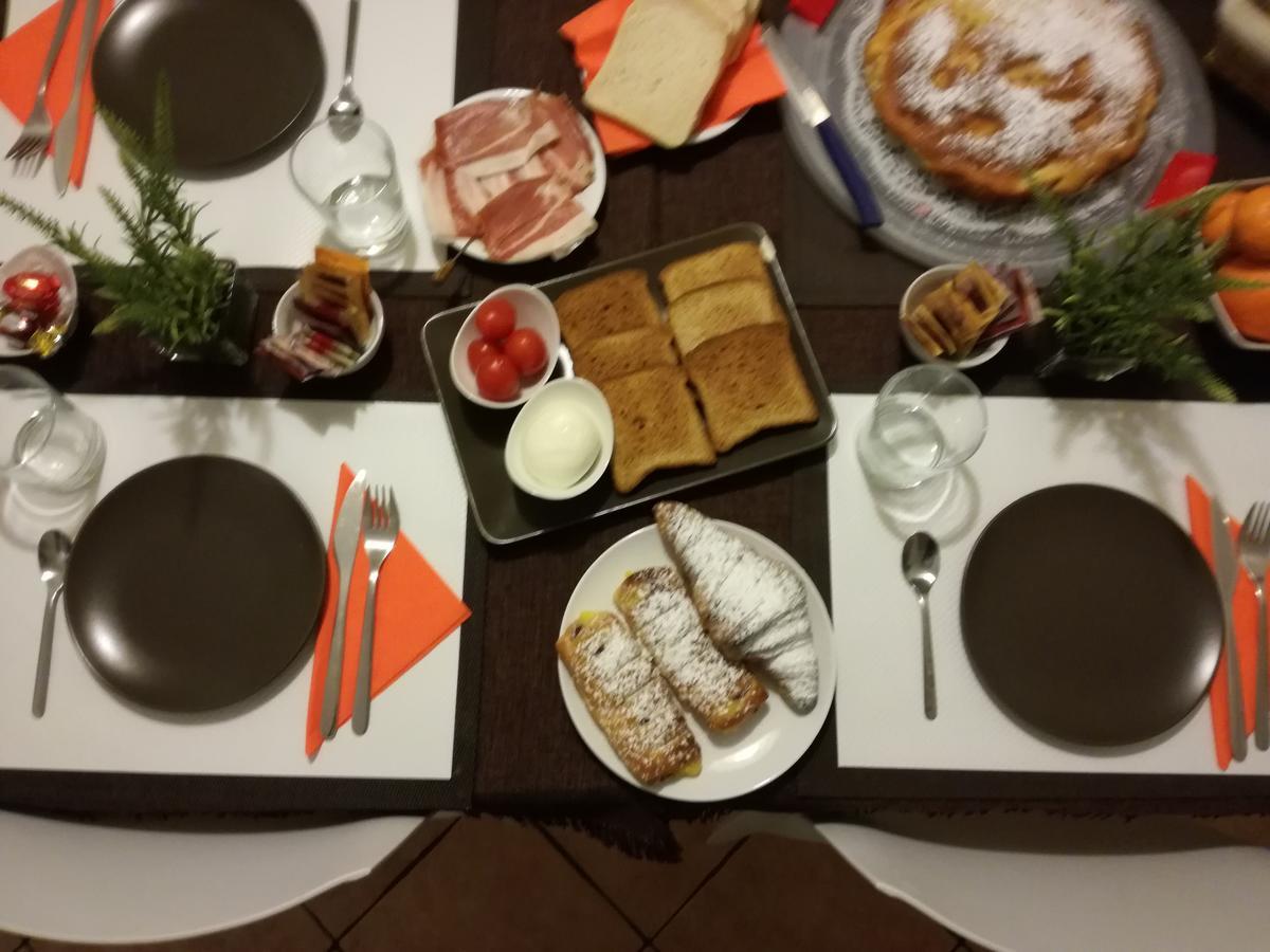 פלרמו B&B La Piazzetta מראה חיצוני תמונה